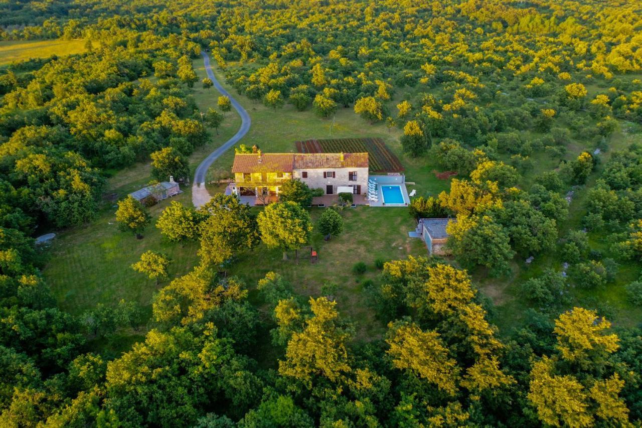 House Gracijela, Village Bulici Sajini Ngoại thất bức ảnh